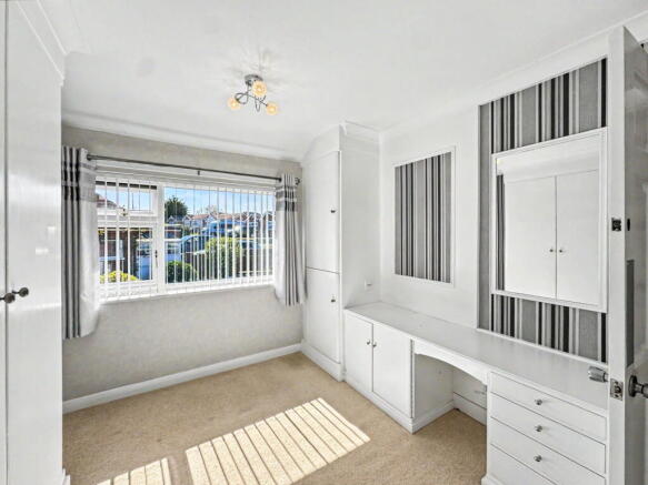 3 bed Semi-Detached for sale Image 10