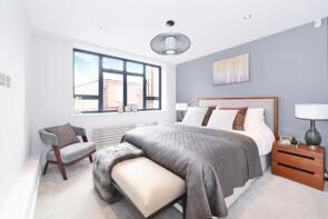 Flat B, 153, Lewisham High Street, Hither Green, London SE13 6AA