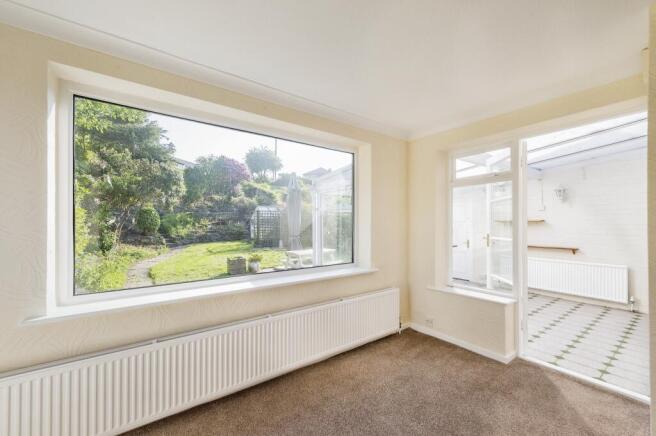 Lounge Extension