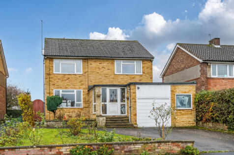 Carver Hill Road, High Wycombe, Buckinghamshire