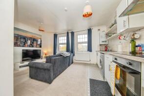 Flat 2, 3a, Priory Street, Colchester CO1 2PY