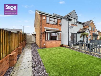 Gifford Close, Two Locks, Cwmbran