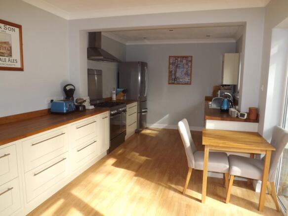Kitchen/breakfast ro