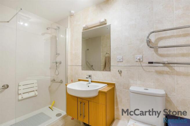 8670696-interior09.jpg