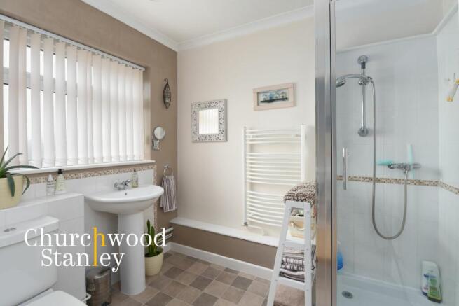 Large shower room