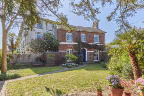 32, Belmont Road, Exeter EX1 2HG