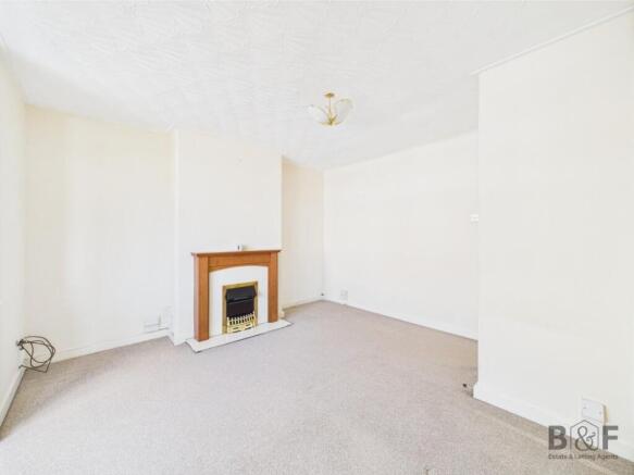CAM01872G0-PR0363-STILL003.jpg
