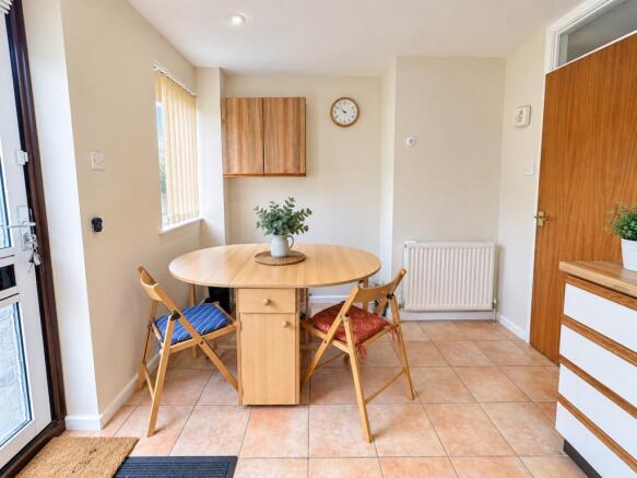 Padgate Close, Scraptoft, Leicester, LE7 9UL photo 4