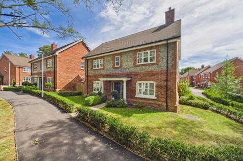 Gale Gardens, Hayley Green, Warfield, Berkshire, RG42