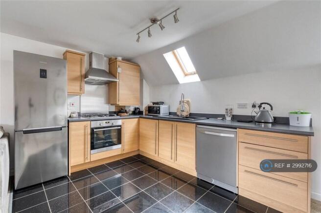 Cooker, No White Goods, Plumbing For Washer