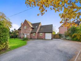 16, Vernon Crescent, Ravenshead NG15 9BL