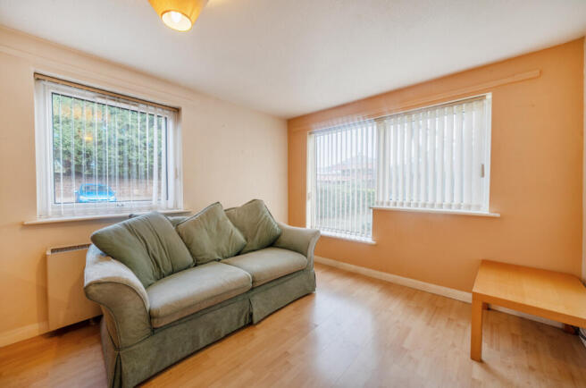 1400952-10-696772...