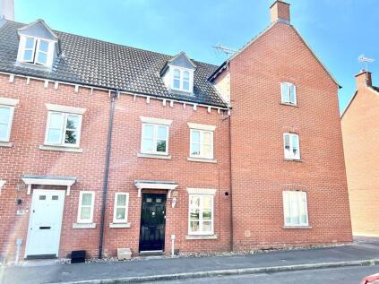 Zander Road, Calne