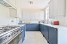 3 bed detached - Medina Avenue, Esher, KT10 image 11