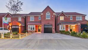 18, Cotgrave Drive, Bircotes DN11 8GR