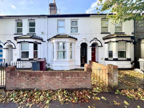 3-bed terraced on Caversham Road, Reading., £450,000