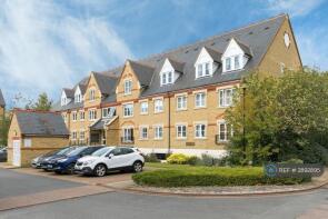 3, Wellington House, Exeter Close, Watford WD24 4BP