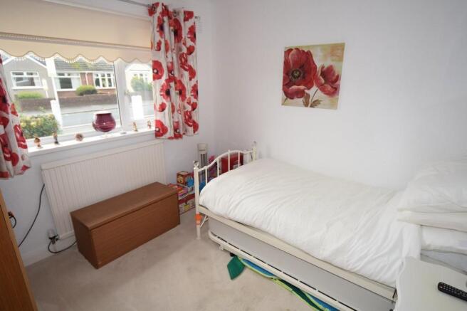 BEDROOM 2  