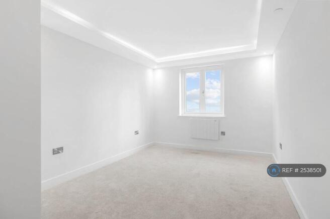 Bedroom 4.71m x 2.98m