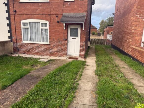 3 bed House to rent Image 9