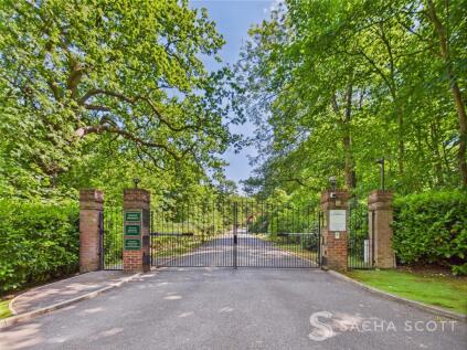 Elizabeth Drive, Elizabeth House Elizabeth Drive, SM7