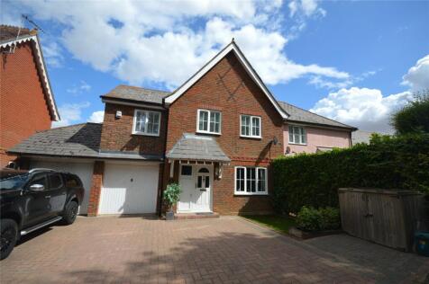 Great Notley Avenue, Great Notley, Braintree, Essex, CM77