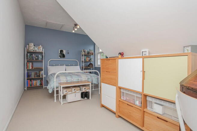 Photo 9