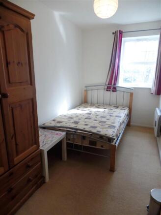 Pipkin Court, Parkside - Bedroom 2