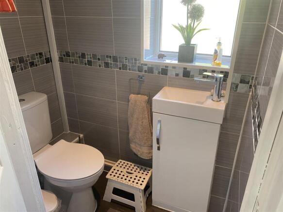 3 bed Semi-Detached for sale Image 7