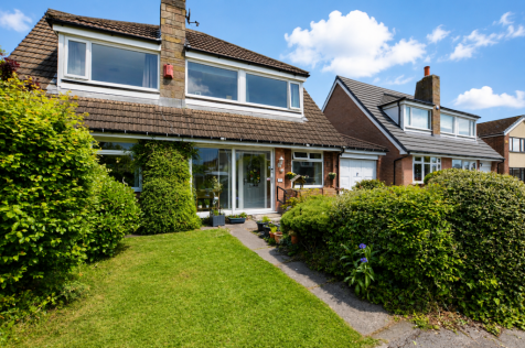 Newlands Drive, Lowton, Warrington, WA3 2RJ