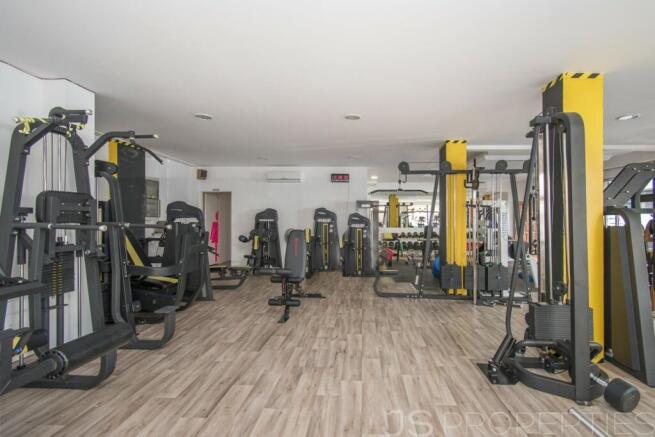 LOCAL FOR SALE IN PUERTO POLLENSA