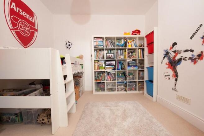 Photo 8