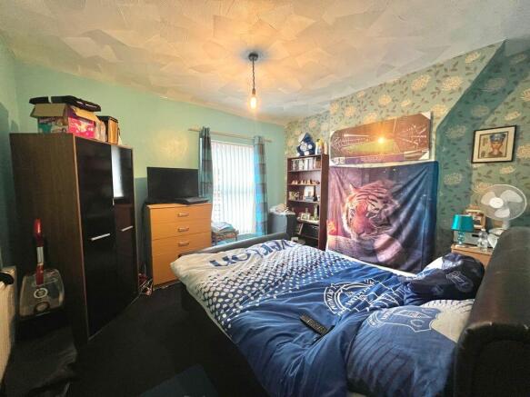 Bedroom 1 (Double)