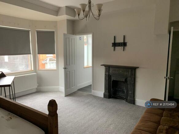 Large Double Room With En-Suite