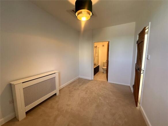 2 bed Terraced for sale Image 6