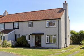 44, Bryn Trewan, Caergeiliog, Holyhead LL65 3LS