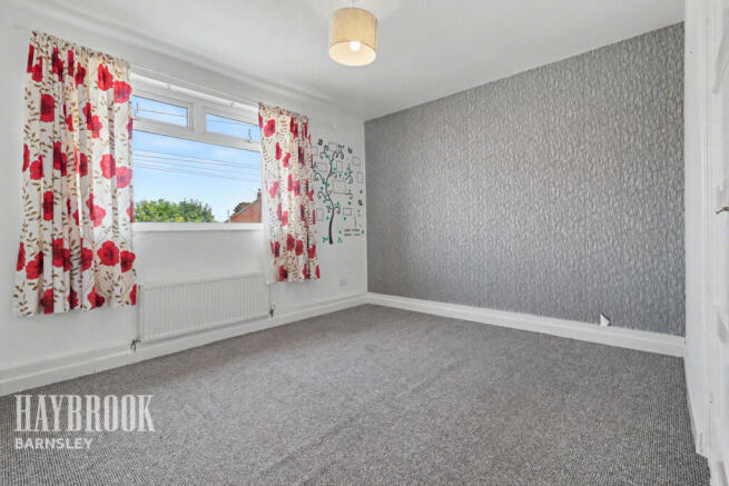 3 bed Semi-Detached for sale Image 10