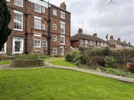 Flat 9, 22, St Stephens Road, Canterbury CT2 7HT