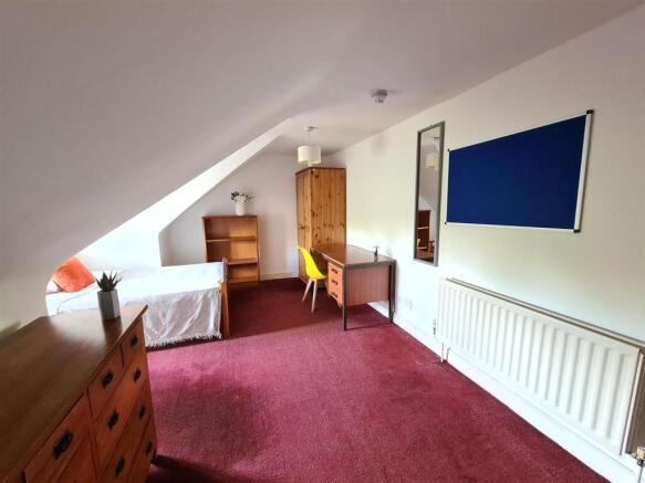 Room 8