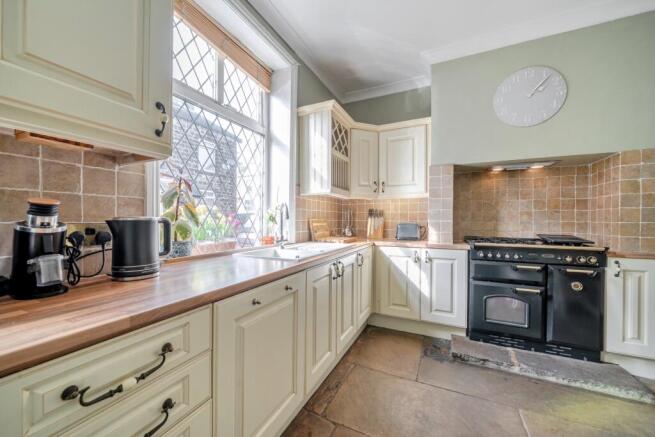 3 bed Terraced for sale Image 6