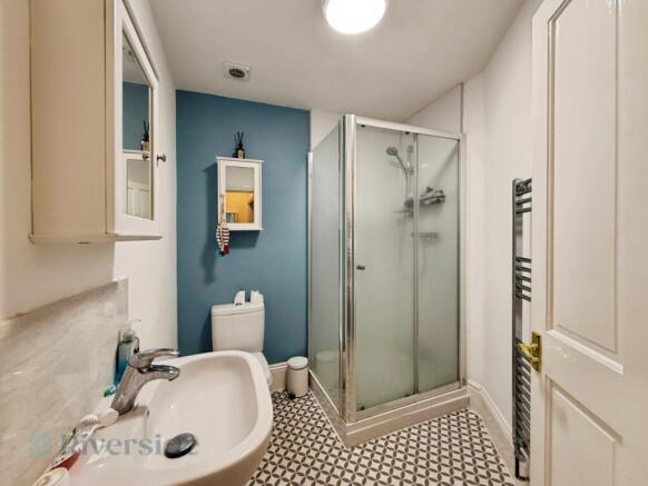 2 bed Apartment for sale Image 10