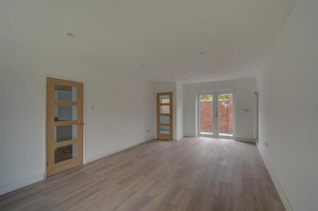 62a Coppice Lane (25).jpg