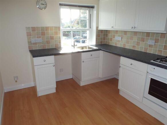 KITCHEN: