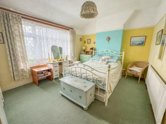 bed 1