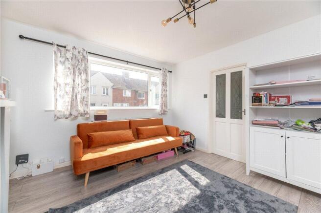 3 bed Terraced for sale Image 4
