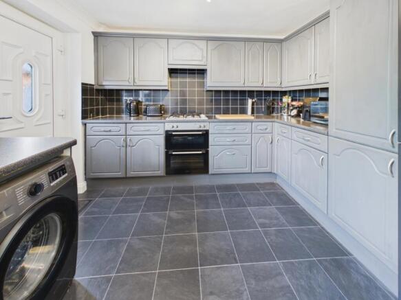 2 bed End of Terrace for sale Image 7