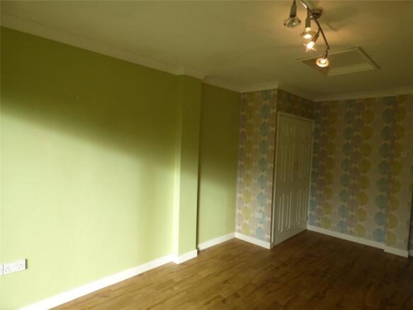 Sitting/Play Room
