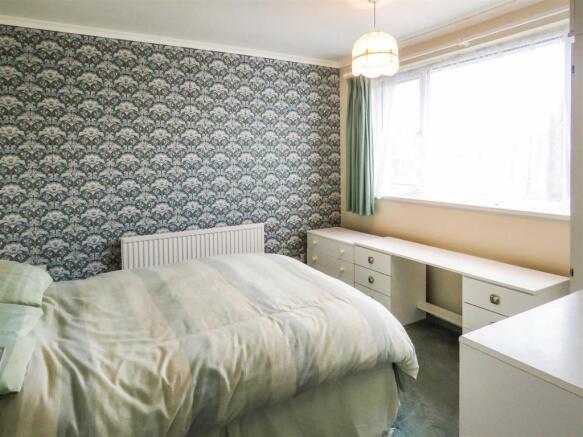 Bed 1.JPG