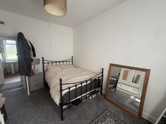 2 bed Bungalow to rent Image 8