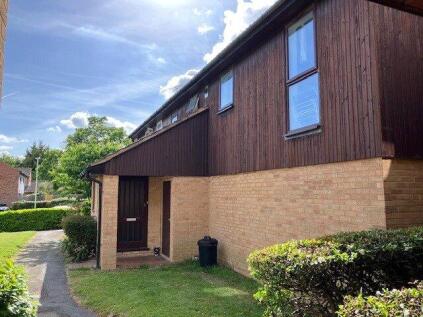 Fleetham Gardens, Lower Earley, Reading, Berkshire, RG6